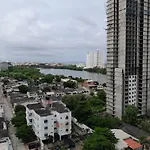 Beautiful Apartment 5 Minutes From The Historic Center